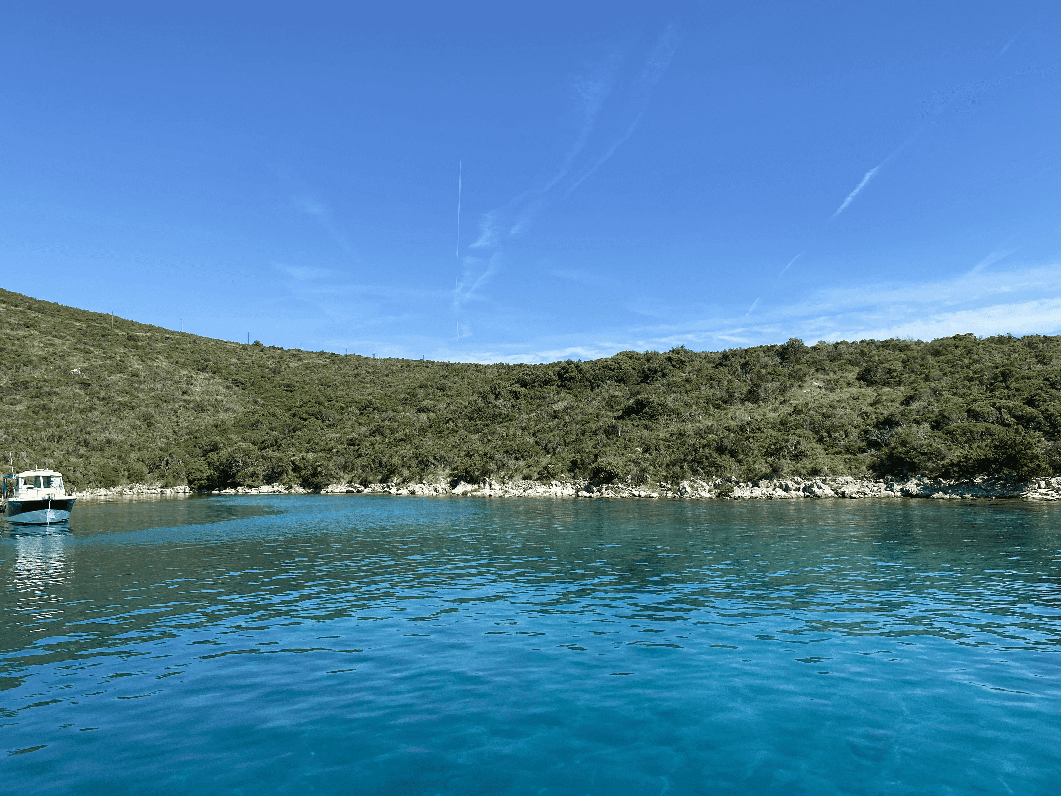 pogled na otok